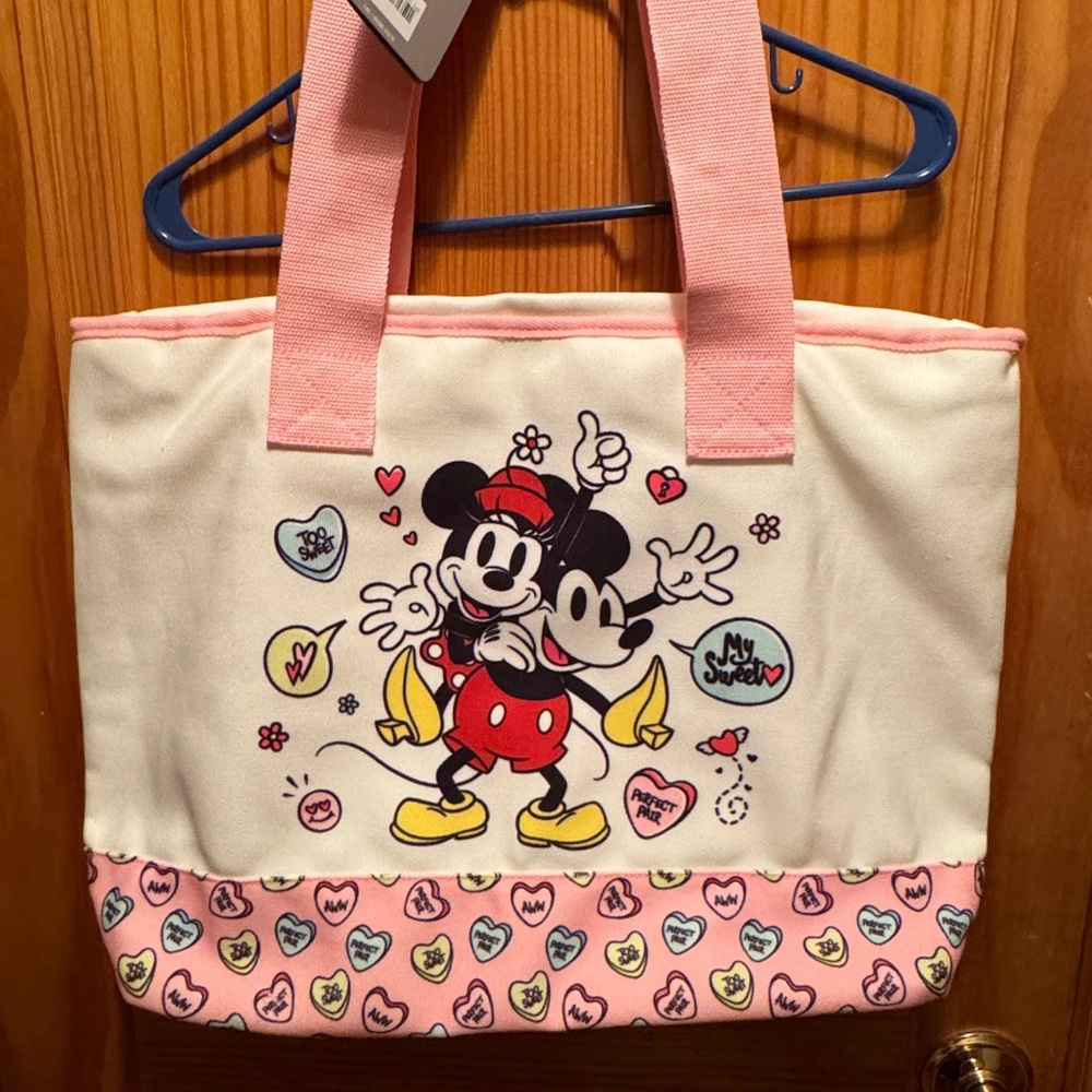 New DISNEY Mickey & Minnie Mouse Valentine’s Day 2026 Zippered Tote Bag